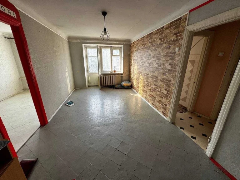 BEST PRICE ON THE MARKET !! For sale, a two-bedroom apartment in the city center