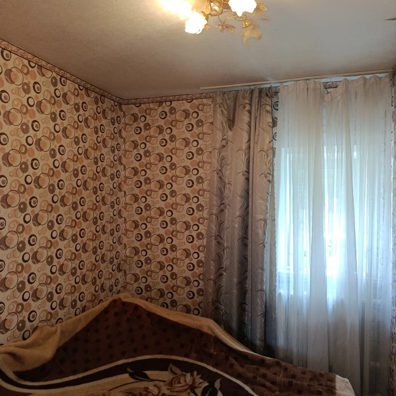 Продаж будинку на Роменской