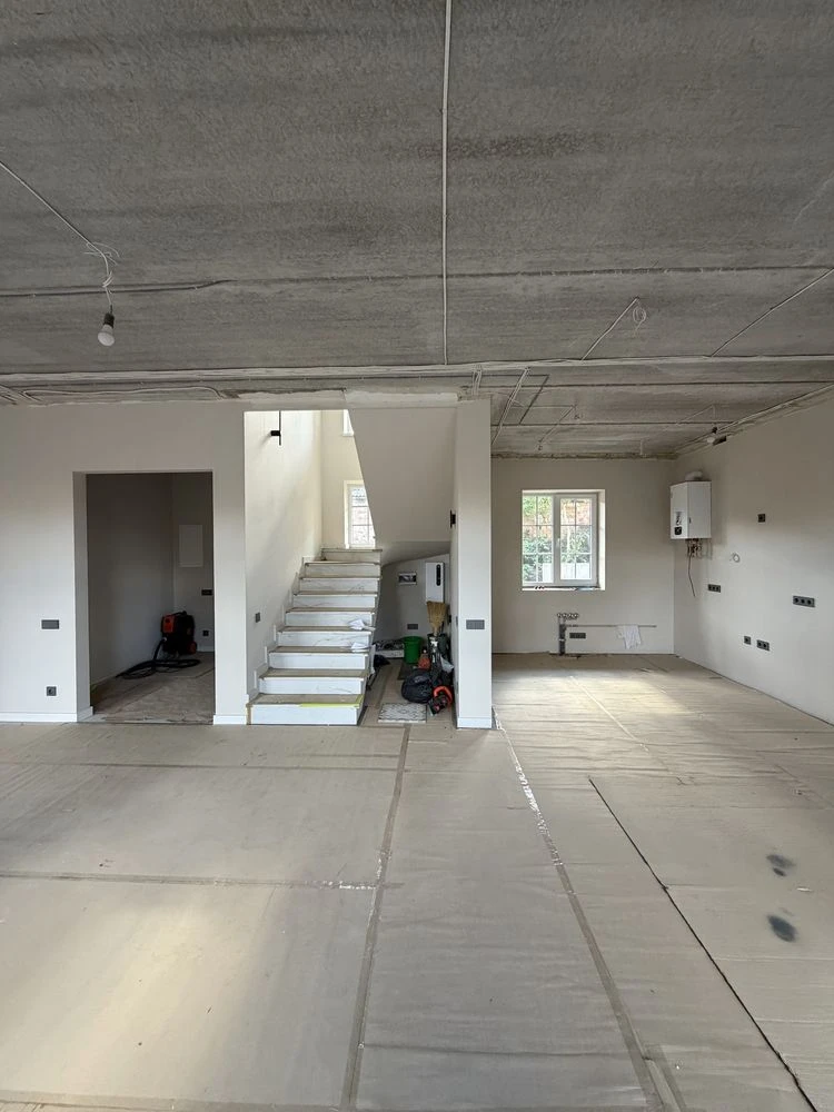 Sale of a house (townhouse) 2 minutes from the Center