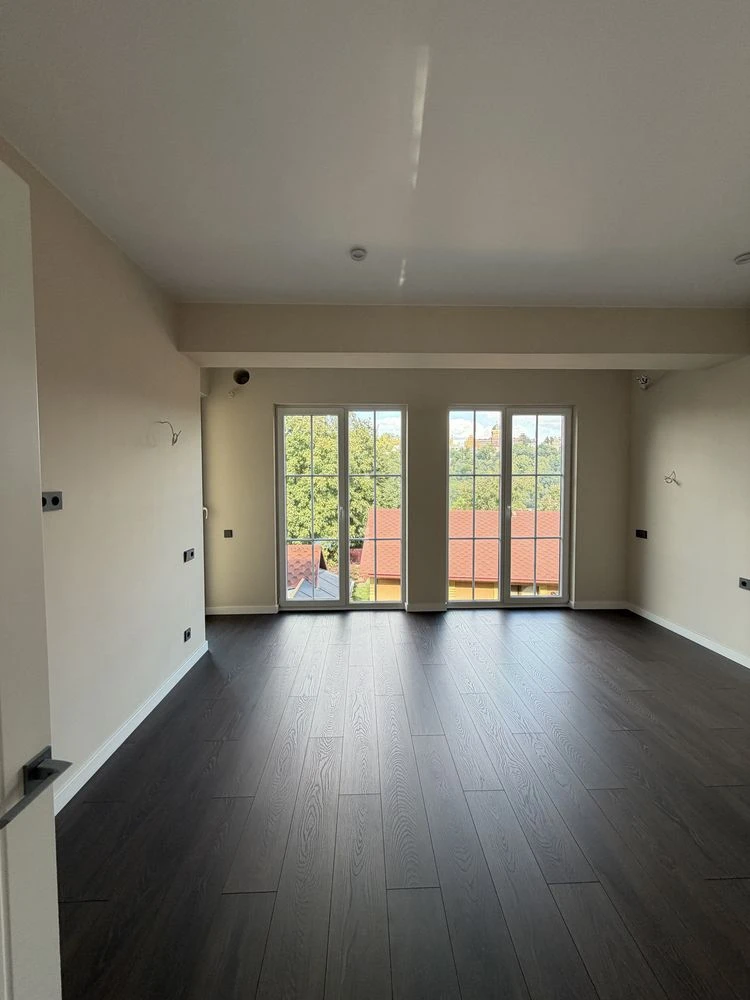 Sale of a house (townhouse) 2 minutes from the Center