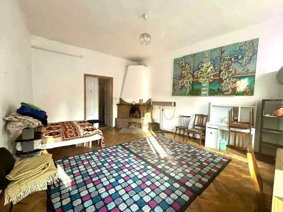 Apartment. Ivana Franka Street, Lviv