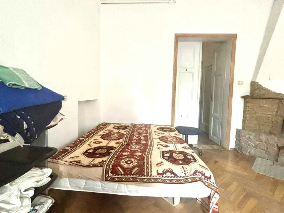 Apartment. Ivana Franka Street, Lviv