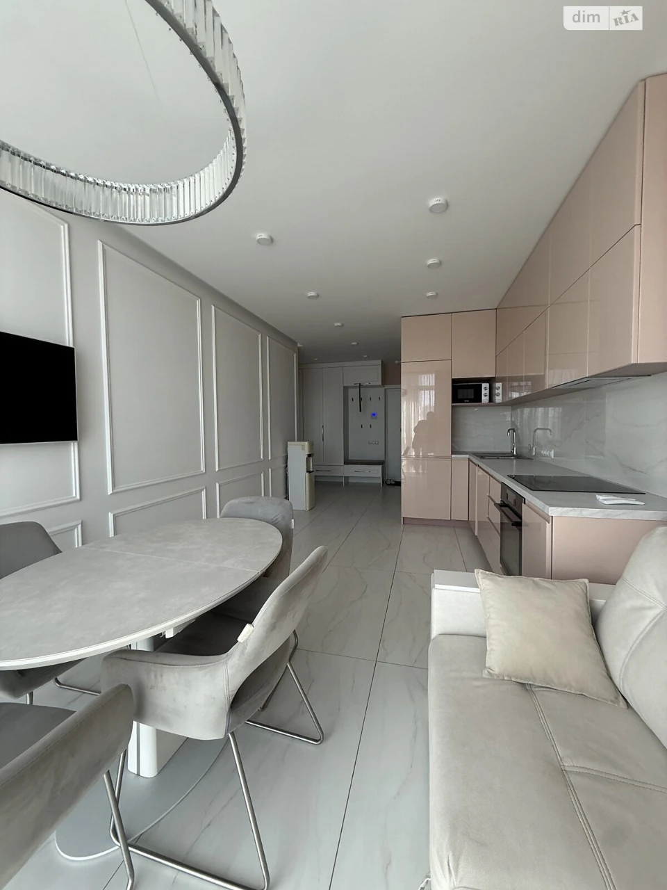 Apartment for Sale: Sapernoye Pole