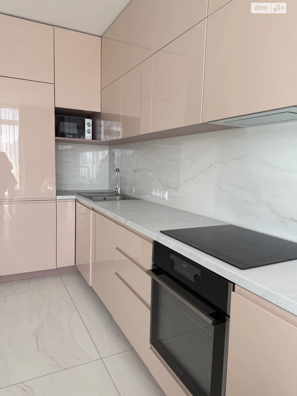 Apartment for Sale: Sapernoye Pole