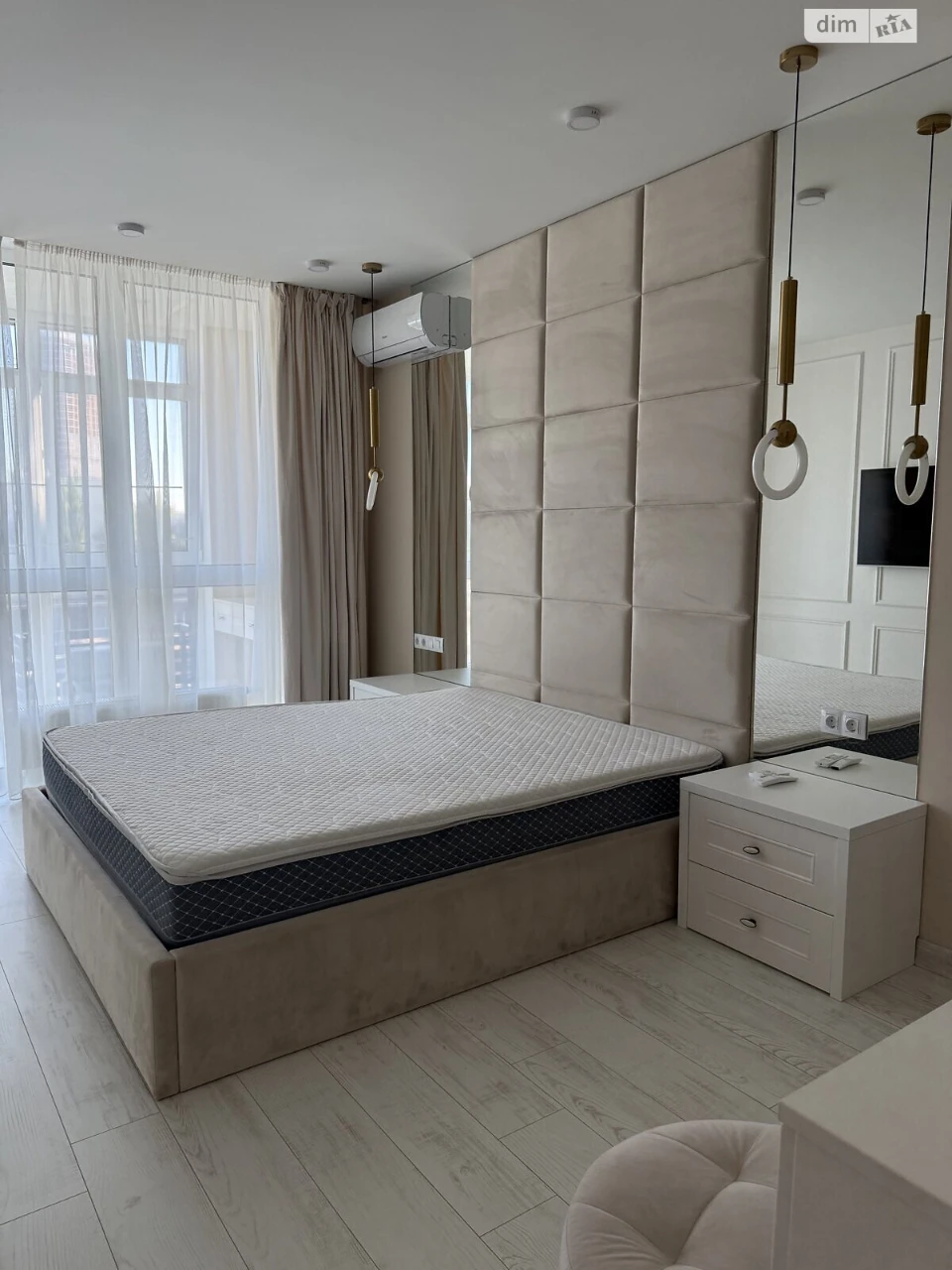 Apartment for Sale: Sapernoye Pole