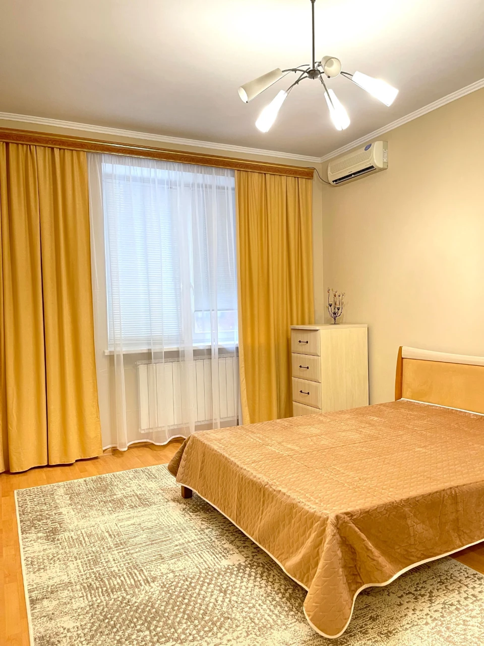 Продажа 3-комнатной квартиры по адресу Левка Лукʼяненка 21