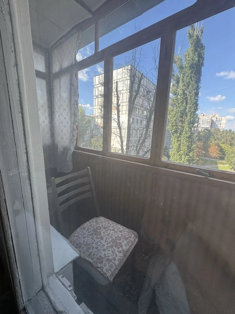 Продам 2-комнатную квартиру на Кондратюка 5