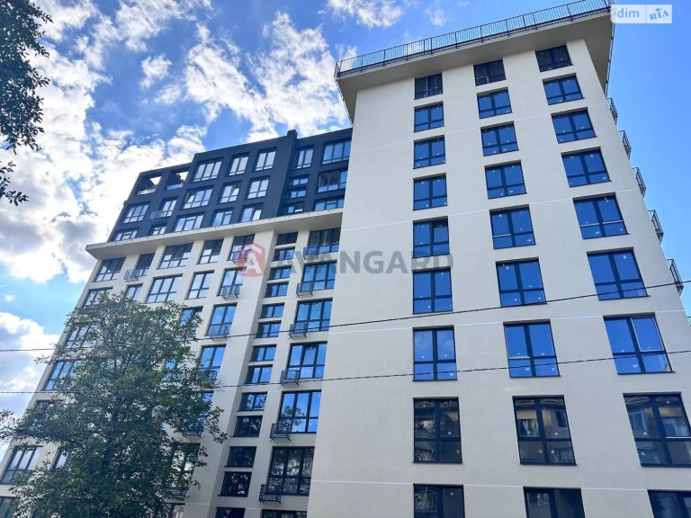 Apartment for Sale: Center