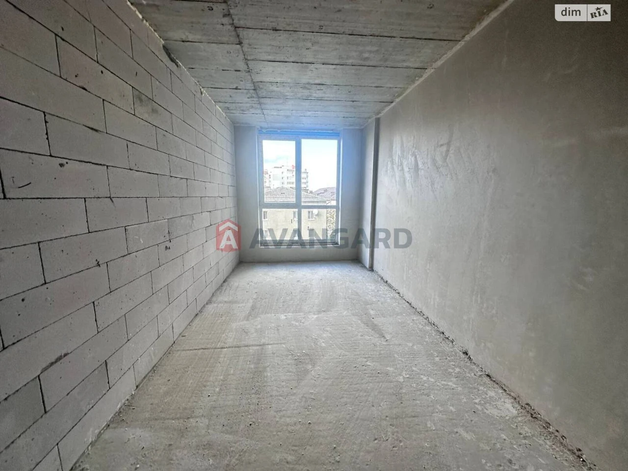 Apartment for Sale: Center