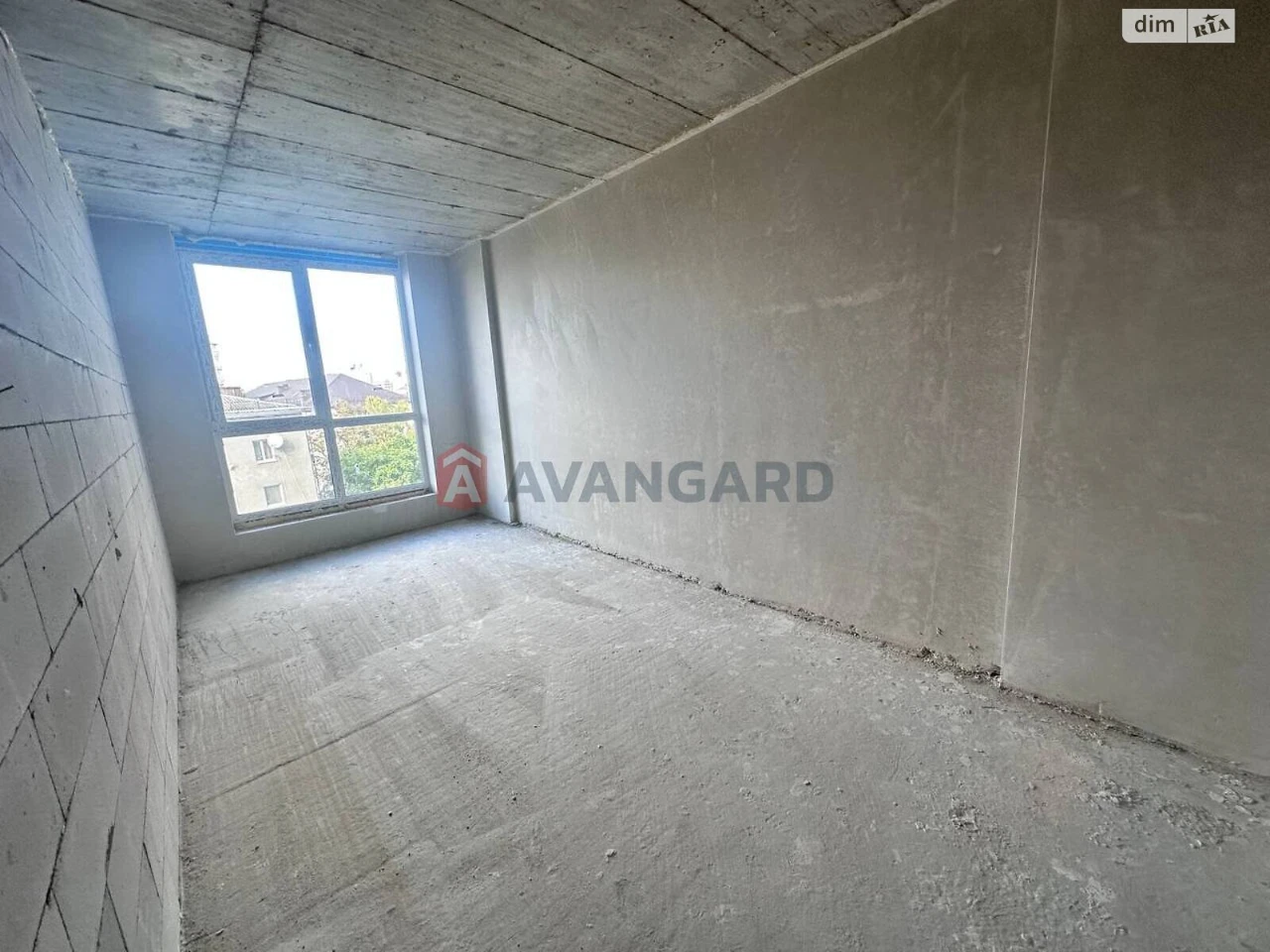 Apartment for Sale: Center