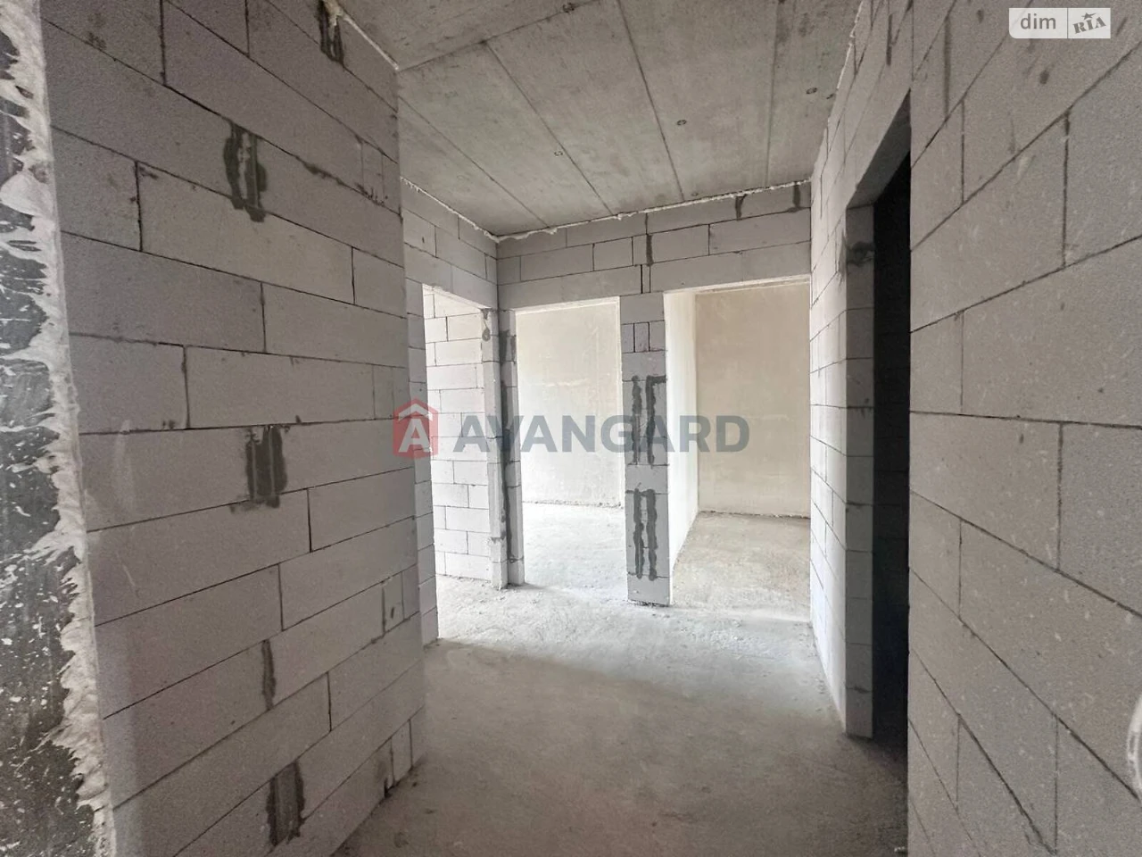 Apartment for Sale: Center