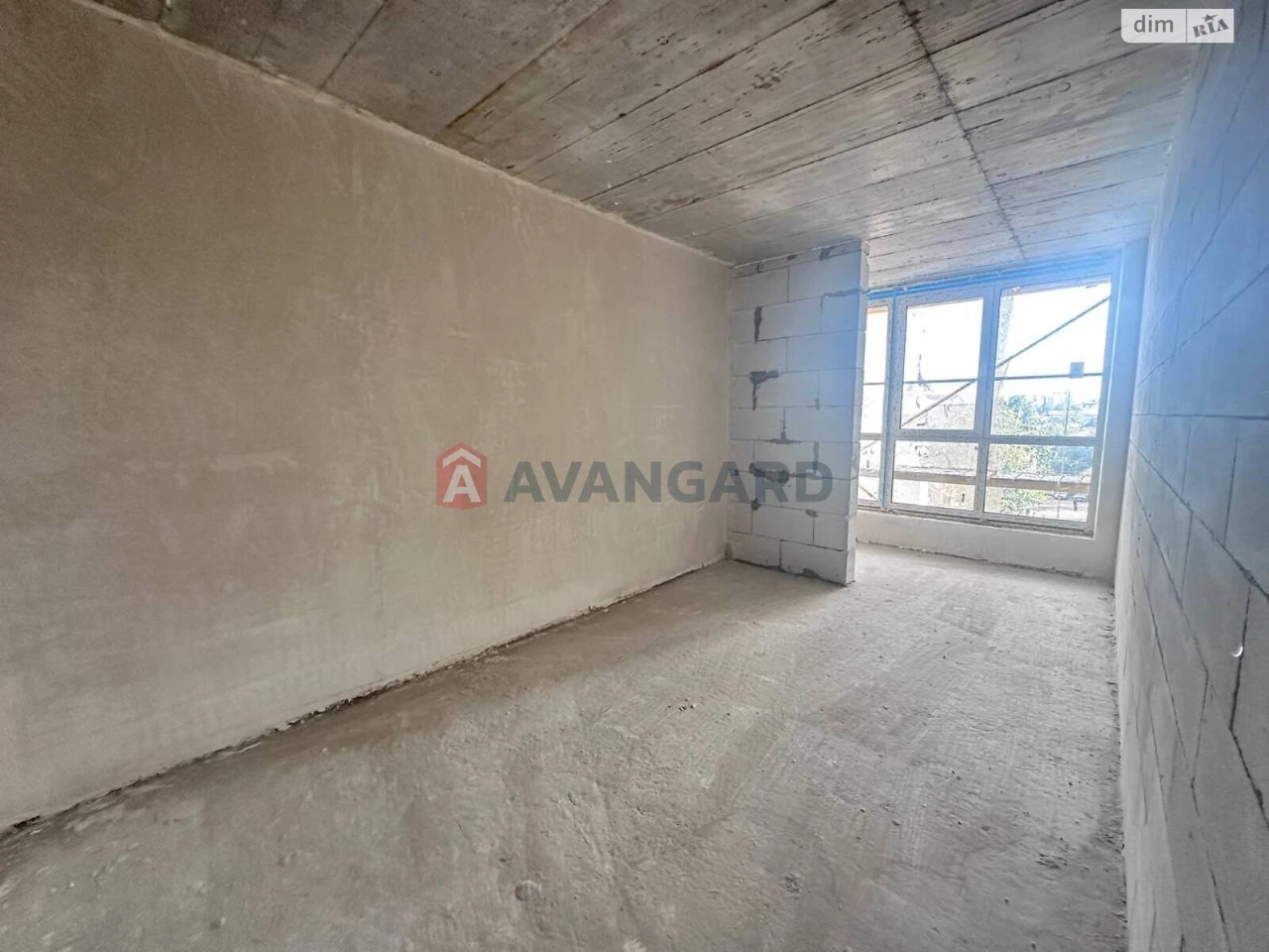 Apartment for Sale: Center