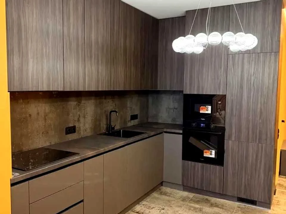 Apartment. Uzhgorod, Heroiv 128-i Brigadi Street