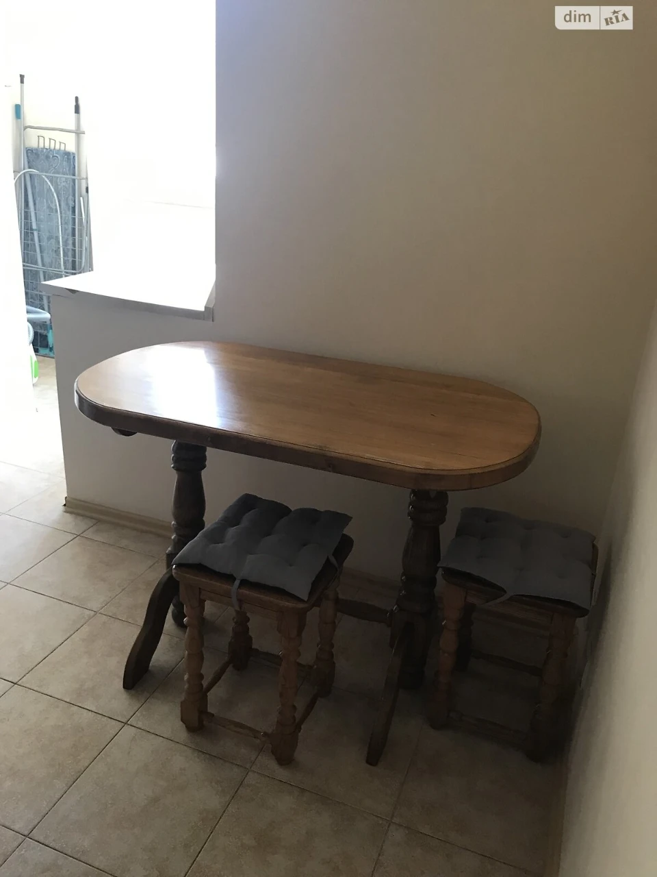 Long-Term Rental Apartment, New World