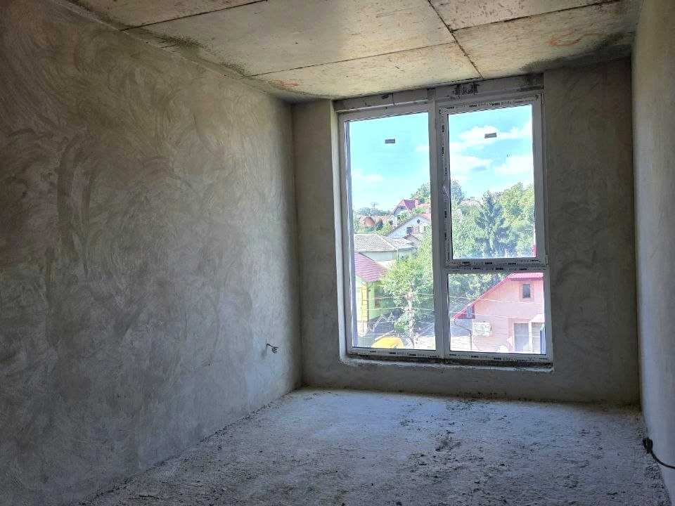 Apartment. Chernivtsi, Zalozeckiego Street