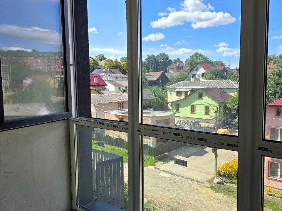 Apartment. Chernivtsi, Zalozeckiego Street