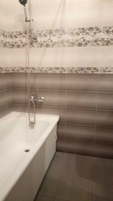 Продам 3 ком. Краснова \ жк "Фаворит"