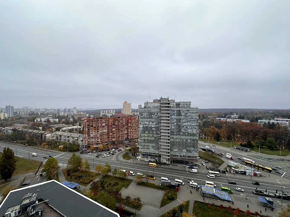 Квартира. Киев, улица Васильковская.