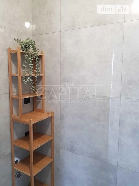 Sale of 2-room apartment 64 sq. m. on Ivan Vyhovskogo St. 40/12