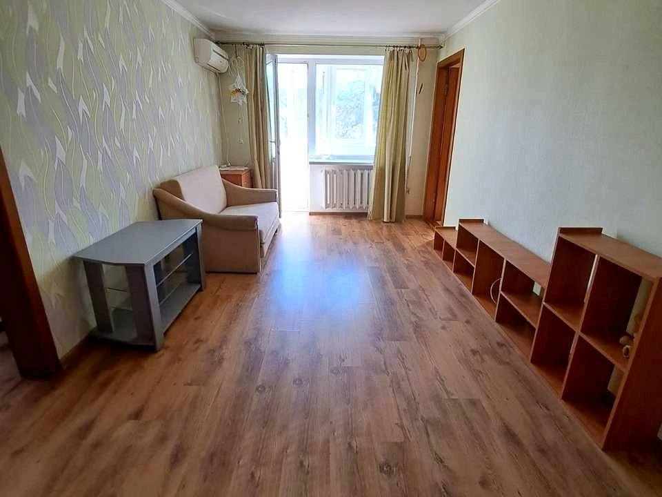 Apartment. Mykolaiv, Buzhnaya st.