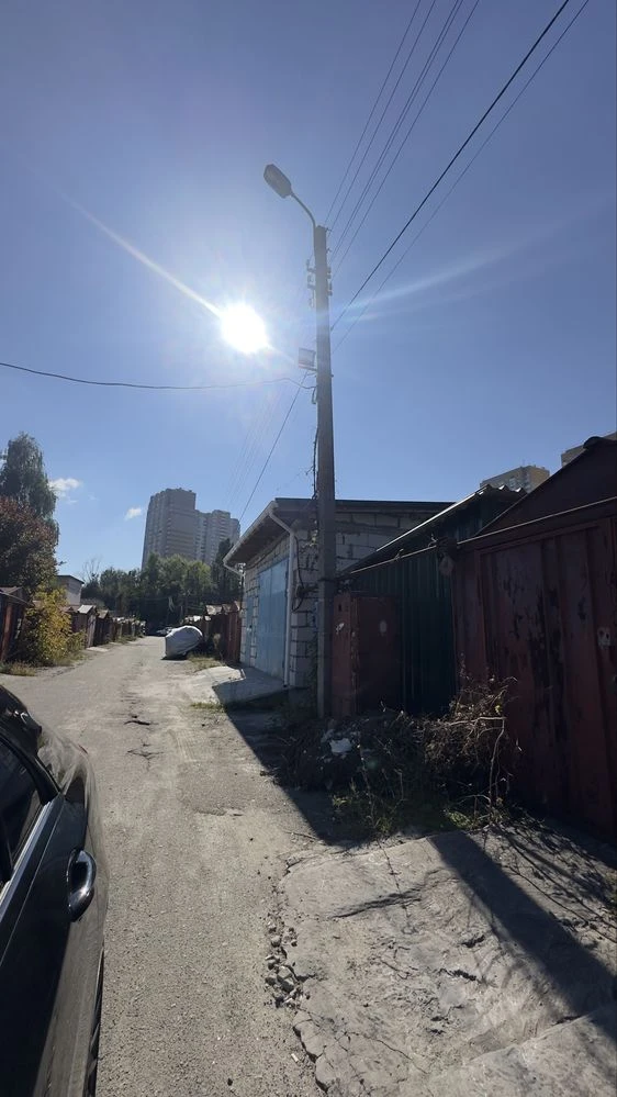 For Sale: Garage at Prospect of Science 51