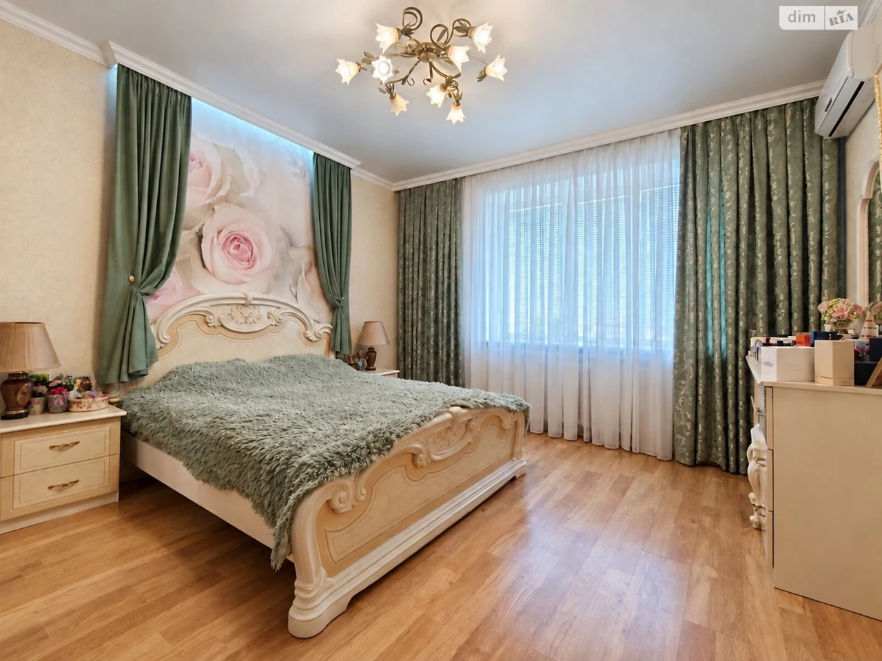 Продажа квартиры в Хаджибейском