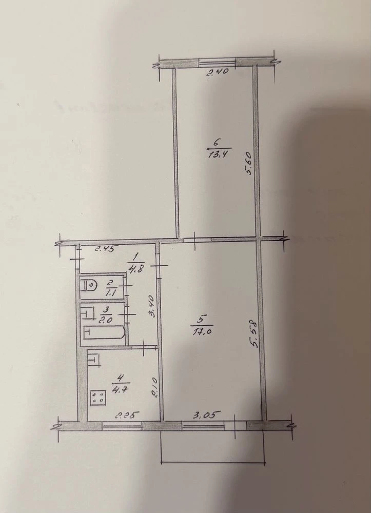 Sale of a 2-bedroom apartment on Kosmonavtiv Street, 2nd floor.
