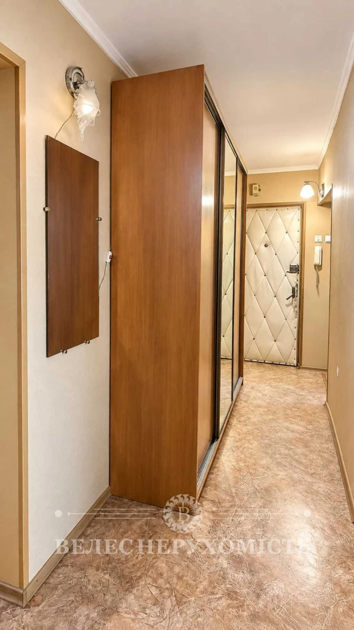 Продаж 4К Квартири на Привокзальній 14-А, з Газом, БЕЗ Коміс