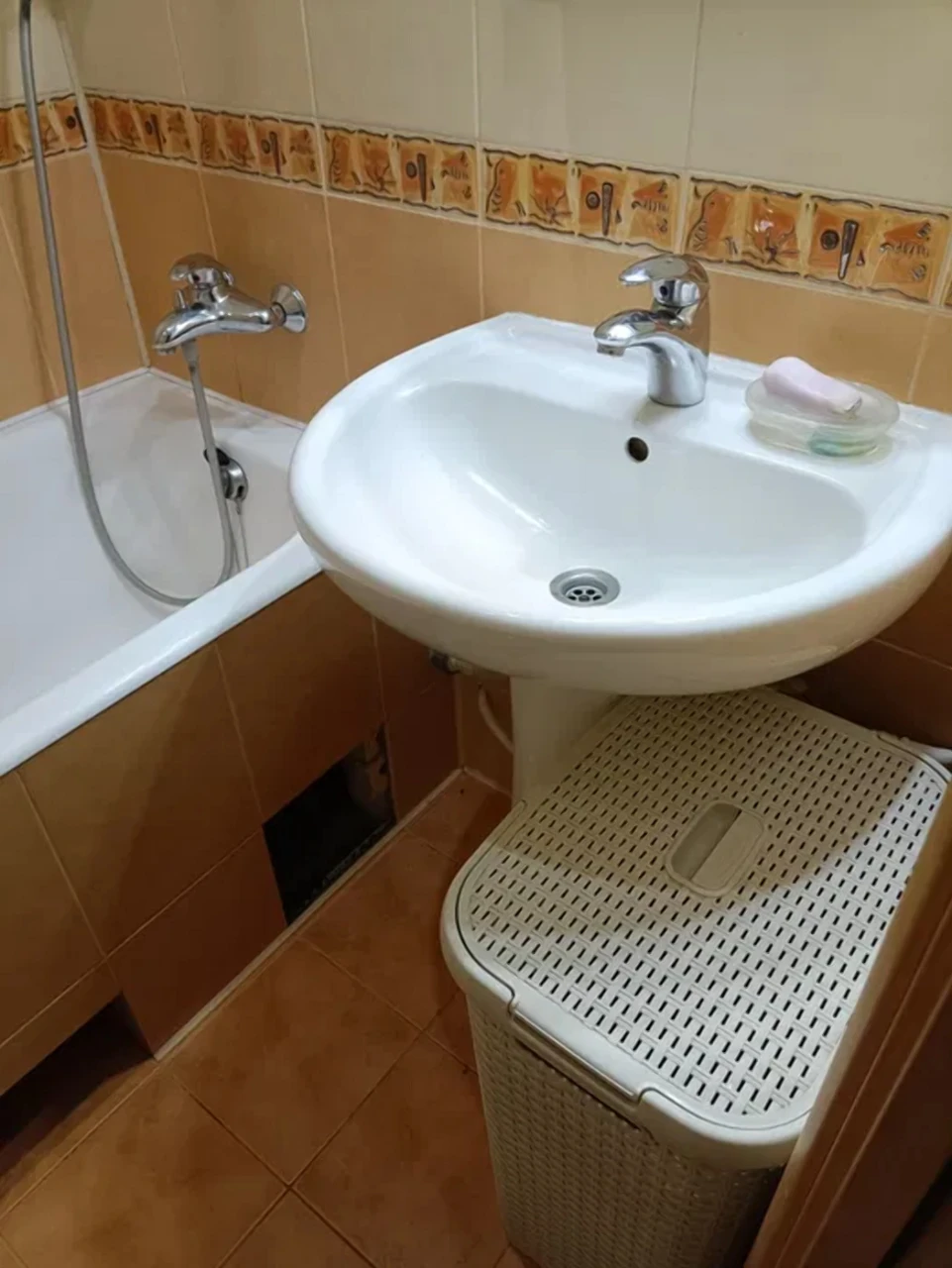 Rent 1-bedroom apartment 35 m², Priozernaya St., 12A