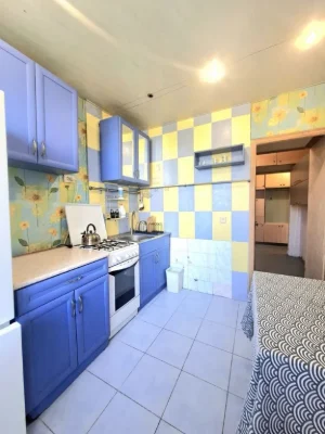 Продаж 1-кімн. кв. 40 кв.м з ремонтом 5/9
