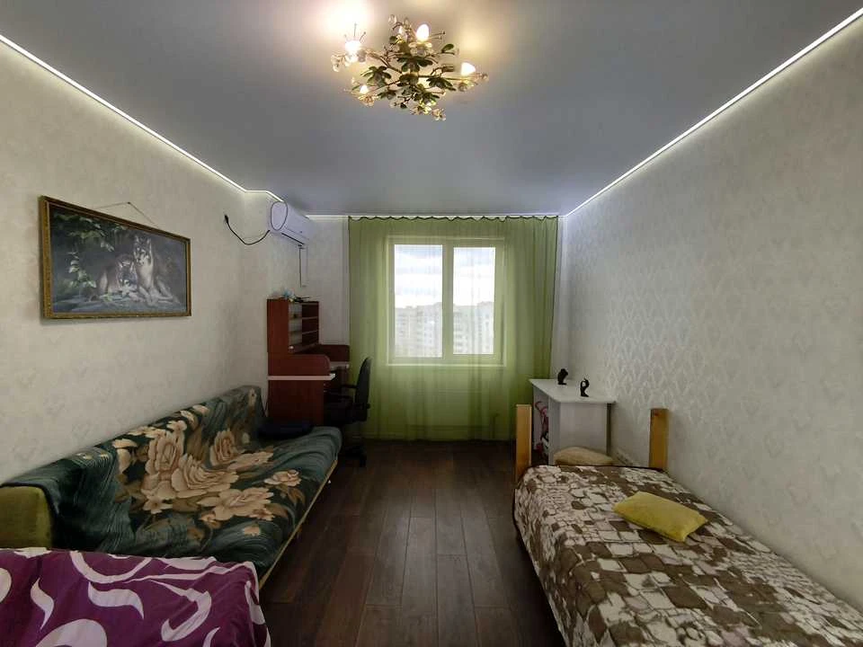 Apartment. Kharkiv, Pereomohy Prospect
