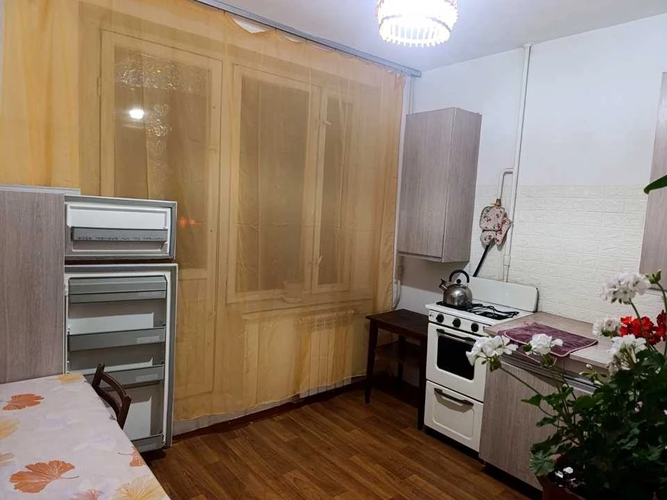 Квартира. Киев, проспект Владимира Иасюка