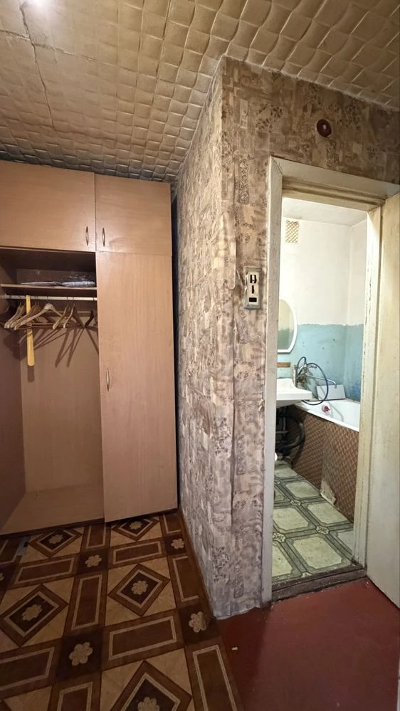 Продаж. Однокімнатна квартира, вул. Різдвяна