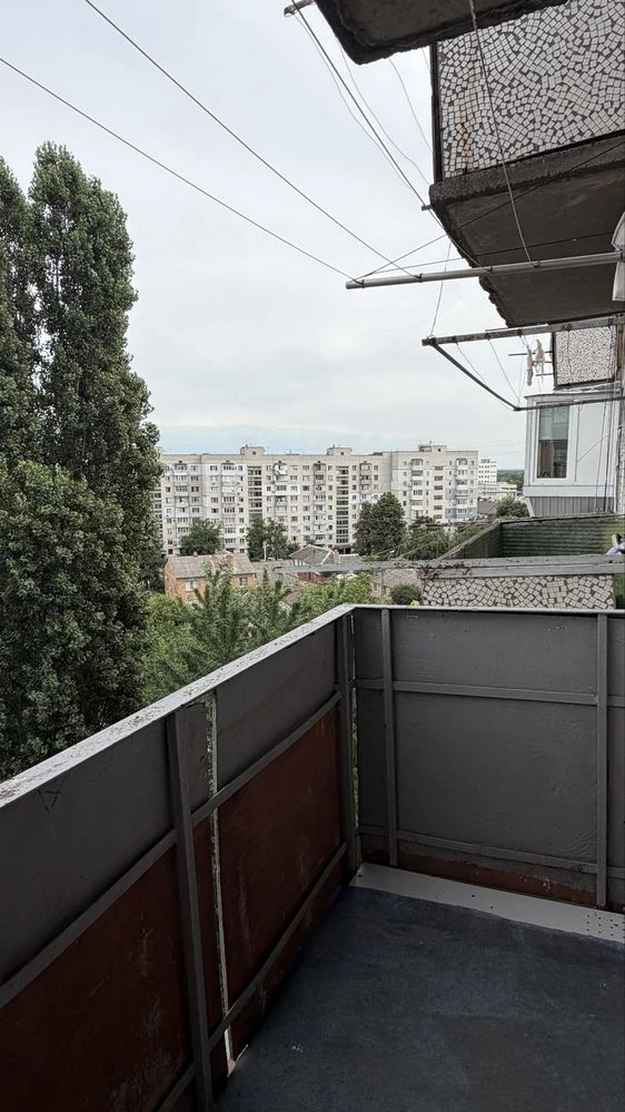 Продаж. Однокімнатна квартира, вул. Різдвяна