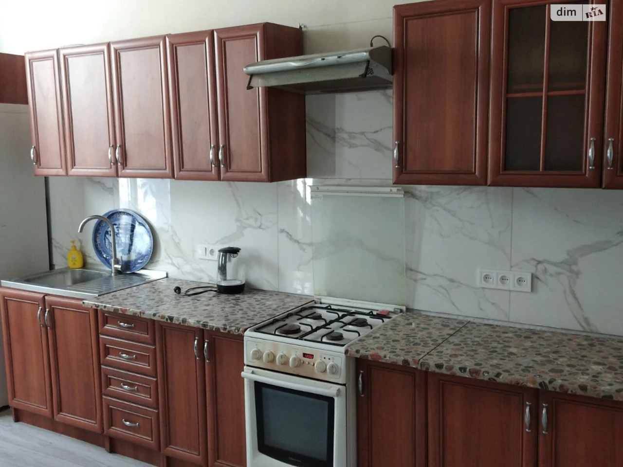 Продается квартира в Кастеловке