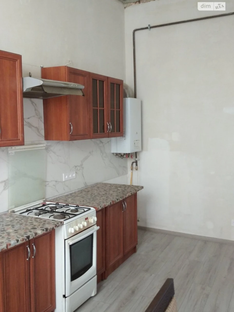 Продается квартира в Кастеловке
