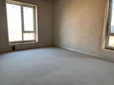 Продажа: Однокомнатная квартира в малоэтажном городке.