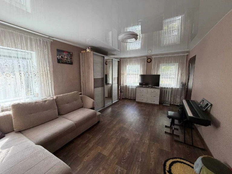 For Sale: Excellent House on Donetsk Highway, Novo Cherkasskaya 150