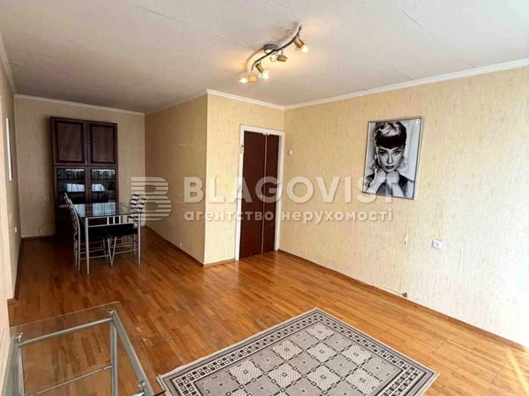 Apartment. Lesya Ukrainka Blvd, Kyiv