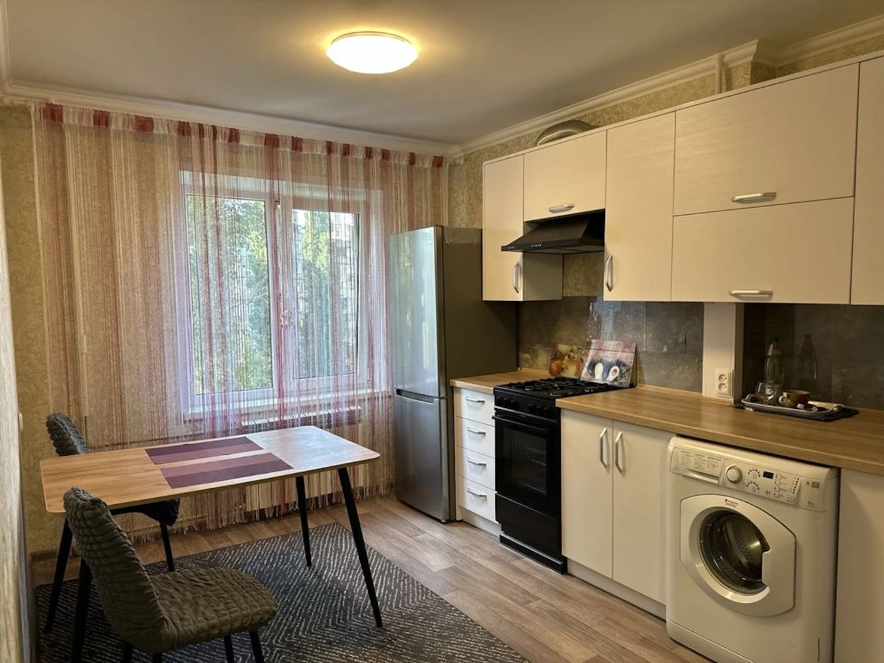 Продається 1к квартира, вул. Наб. Перемоги, 100, Перемога-3