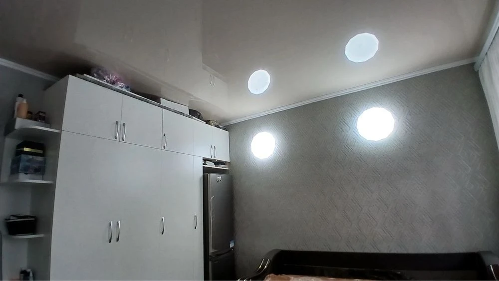 Продам 1 ком квартиру на Лазарева