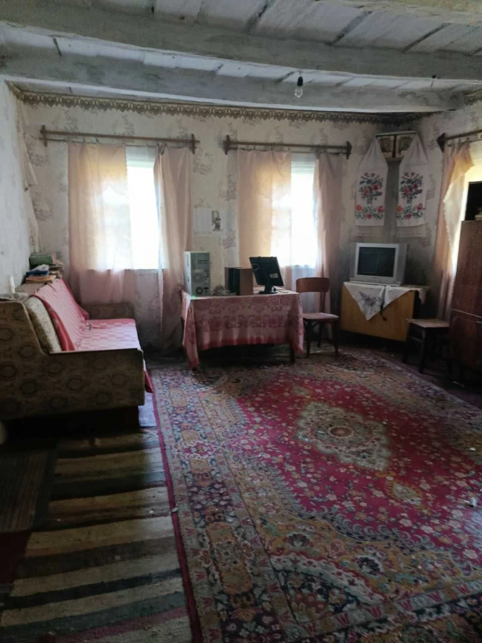 Продається приватизований будинок  Полтавська область Лубенс