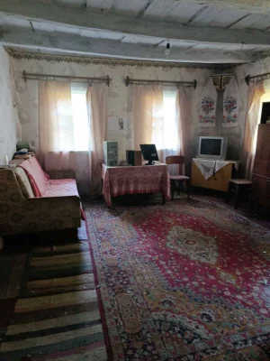 Продається приватизований будинок  Полтавська область Лубенс