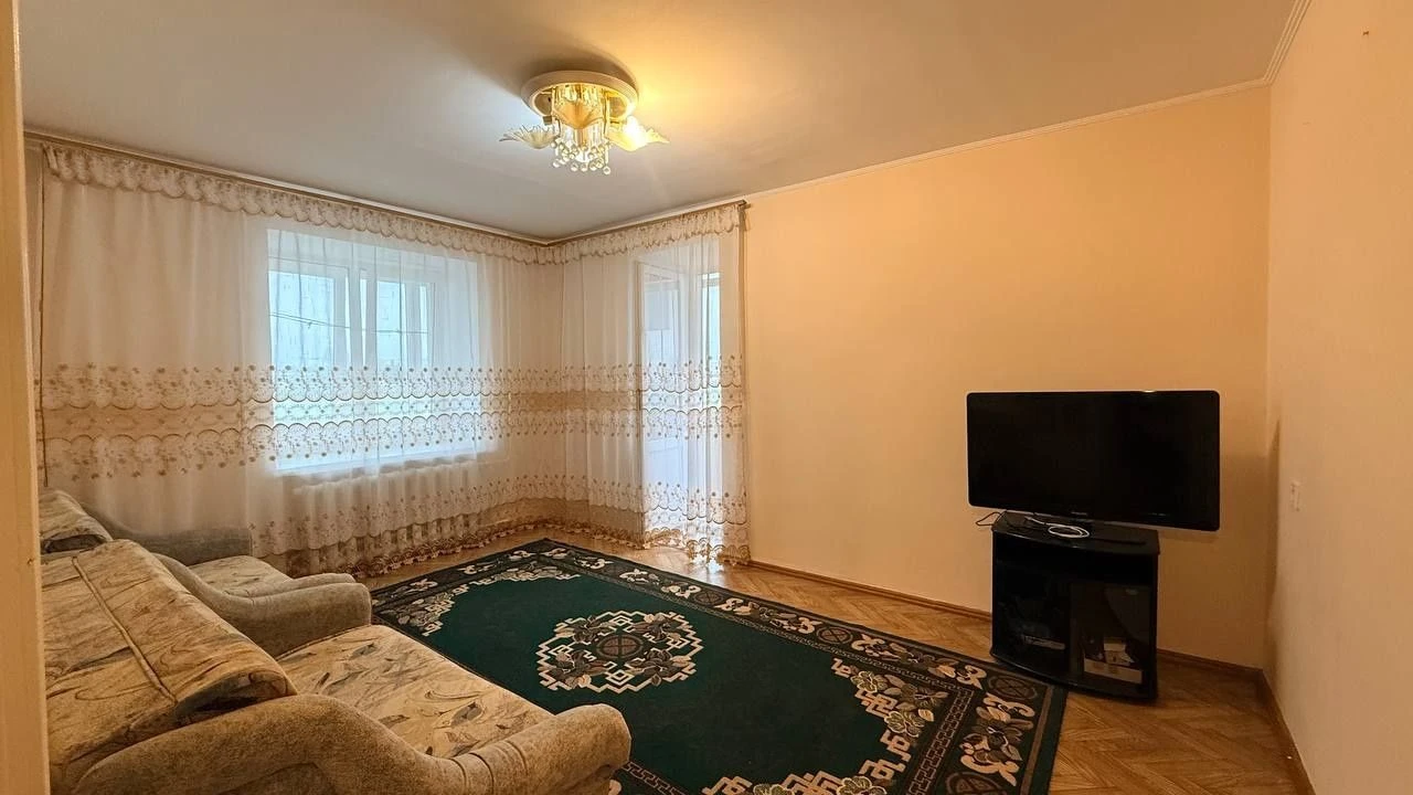 Двухкомнатная квартира в кирпичном доме