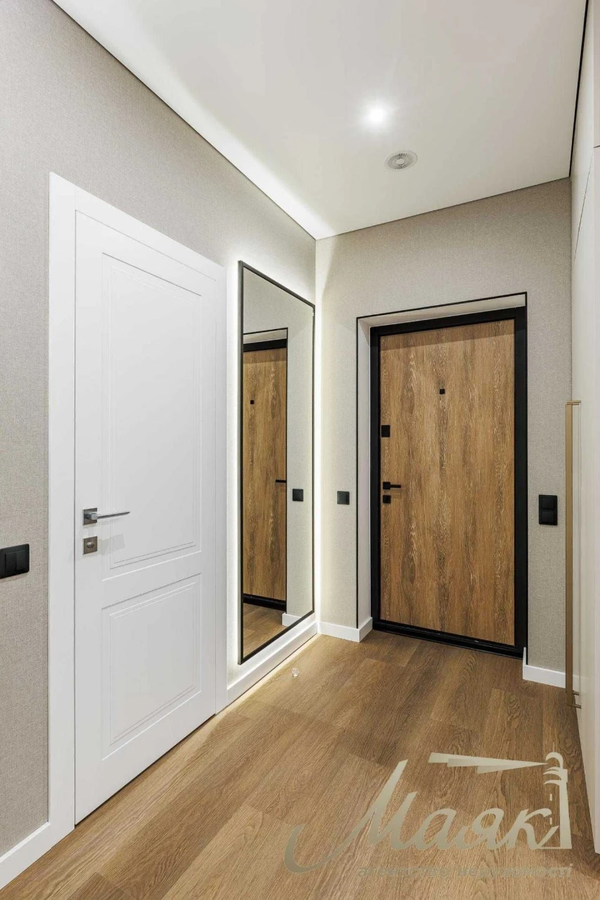 Sale of a 1-bedroom apartment with a new renovation in ЖК "Varsa"