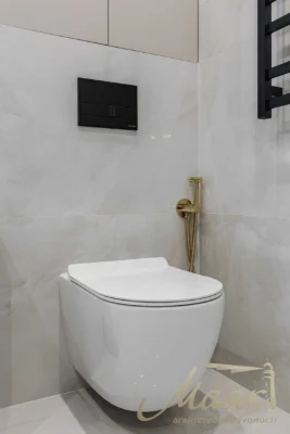 Sale of a 1-bedroom apartment with a new renovation in ЖК "Varsa"