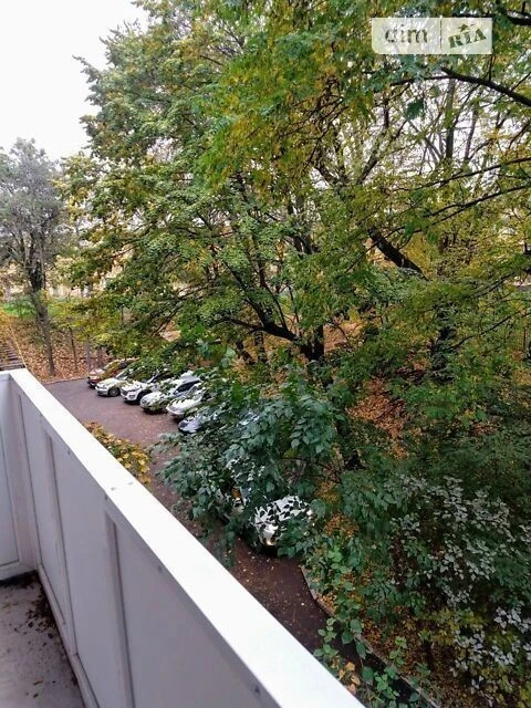 Sale of 3-room apartment 56 sq. m on Lesi Ukrainky Blvd. 10A • ID 3