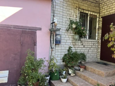 Sale of a house on Admiral Makarov Street