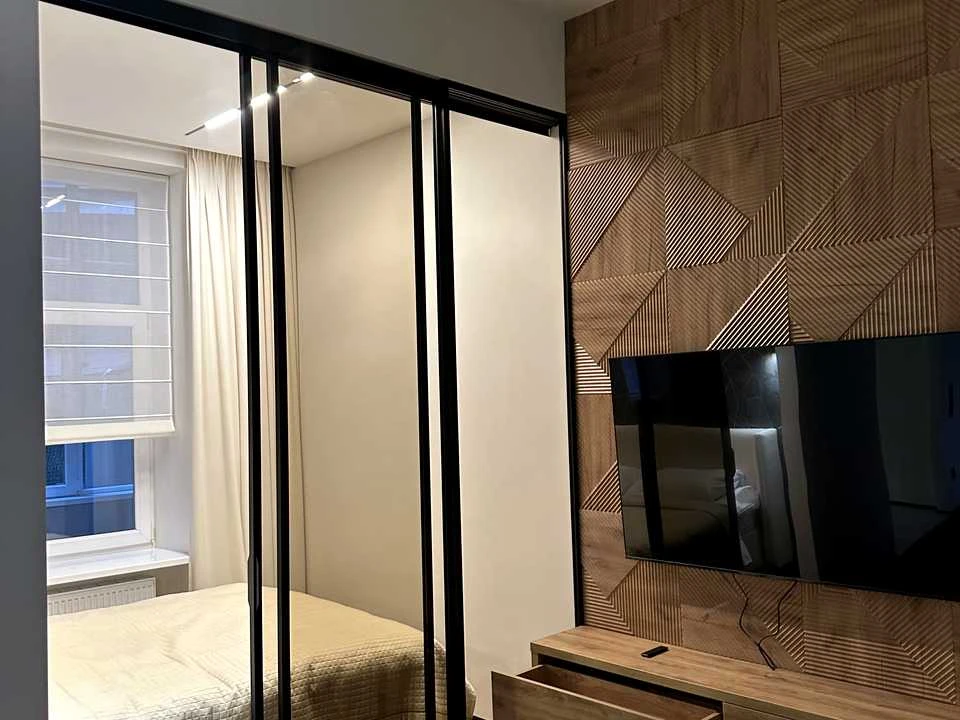Apartment. Lviv, Halychykia Square