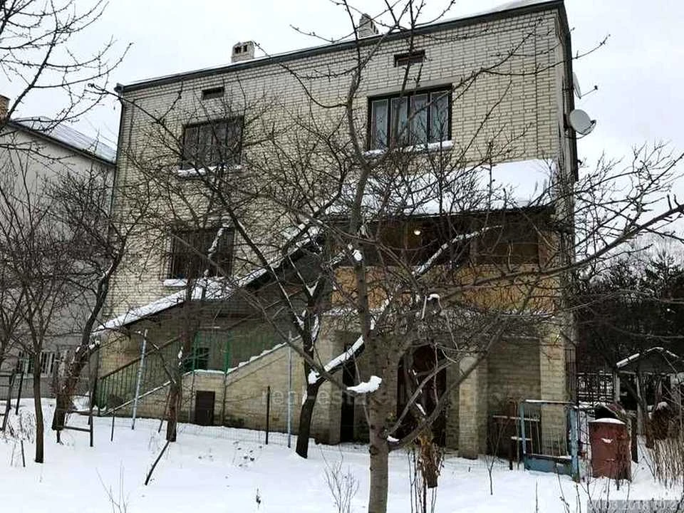 Дом. Львов, 4-я Белогорская улица
